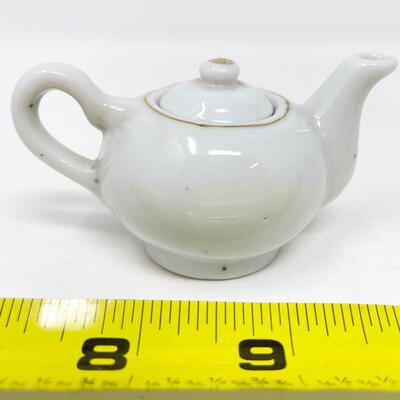 â€œOLD MATTâ€™S CABINâ€ BRANSON MISSOURI MINI TEAPOT