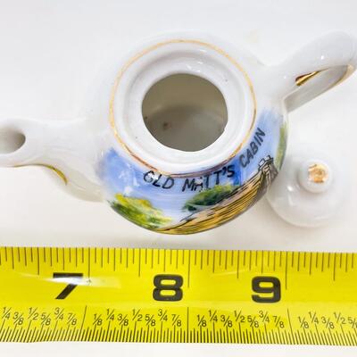 â€œOLD MATTâ€™S CABINâ€ BRANSON MISSOURI MINI TEAPOT