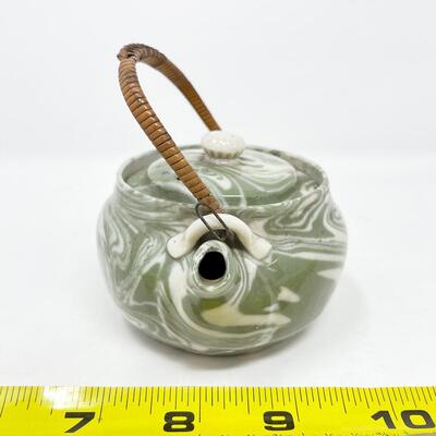MINI GREEN SWIRL JAPANESE-STYLE TEAPOT/CREAMER