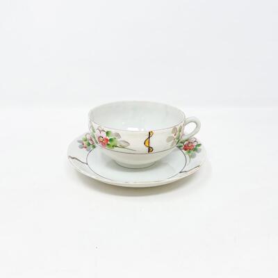 FLORAL TEACUP & SAUCER SET - JAPAN
