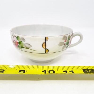 FLORAL TEACUP & SAUCER SET - JAPAN