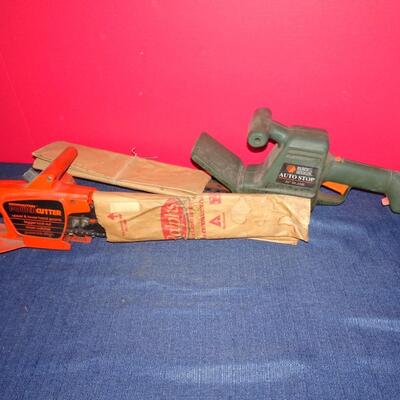 LOT 593. ELECTRIC TRIMMERS