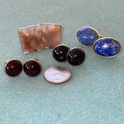 AA  GROUP OF VINTAGE STONE CUFF LINKS LAPIS ONYX