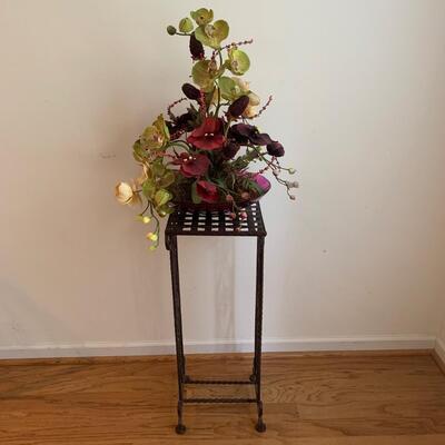 Faux Orchid Arrangement w/ Ornate Metal Stand (DR-HS)