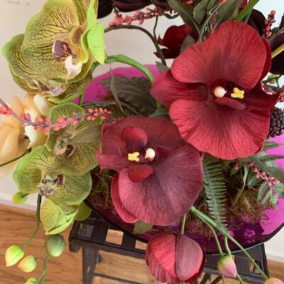 Faux Orchid Arrangement w/ Ornate Metal Stand (DR-HS)