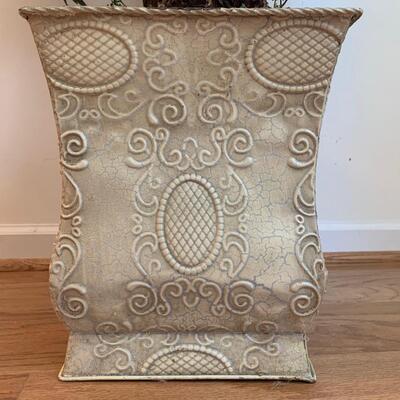 Faux Palm Tree w/ Woven Rug (DR-HS)