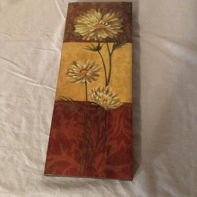 Floral Art & Metal Grape Wall Basket (LR-KM)