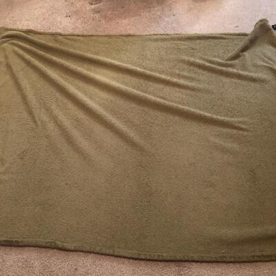 A variety of throws (8) (MB-KM)