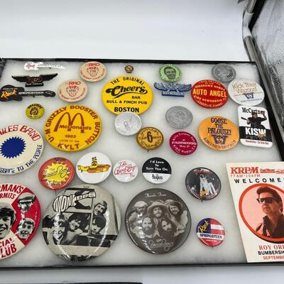 Lot of Vintage Radio Broadcasting and Entertainment Buttons and Pin-Backs