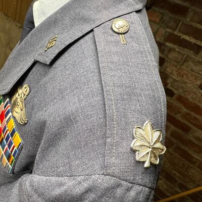 Authentic United States Air Force USAF Military Uniform Shirt Jacket Pants Buttons and Pins