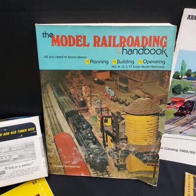 Model Railroading Books and Mining Workcar HO scale, in box