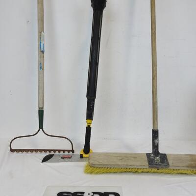 Garden Rake, Shop Broom and Rubbermaid Pulses Commercial Pad w/Velcro Stripes
