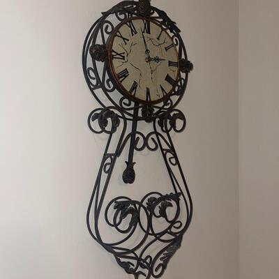 Ornate Metal Leaf Wall Clock by the Bombay Company (LR-SW)