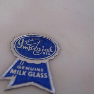 Milk Glass Swan & Vase