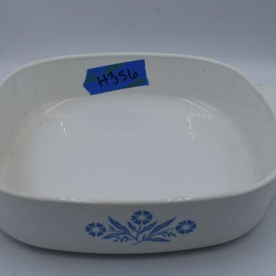 Corningware shallow medium size