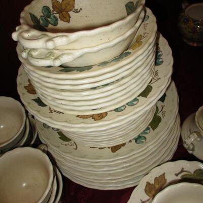 Yellow Ware Metlox China/Dinnerware