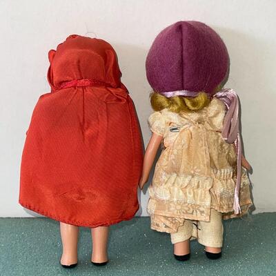 AA  VINTAGE STORY BOOK DOLLS COMPOSITION