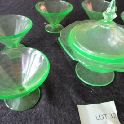 Vaseline/Uranium Glassware.