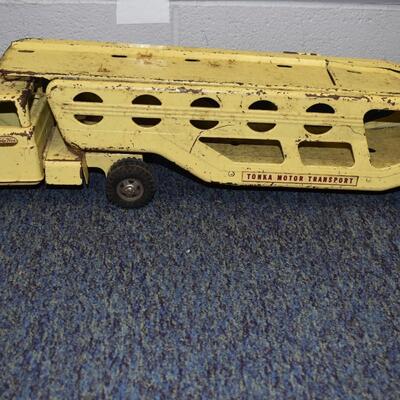 Tonka Semi Truck w/tailer