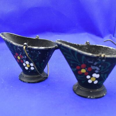 2 Black Ashtrays
