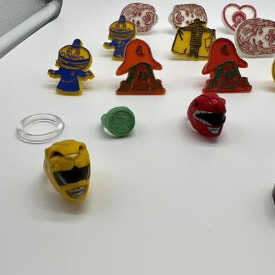Lot of 28 Vintage Toy Gumball Prize Rings