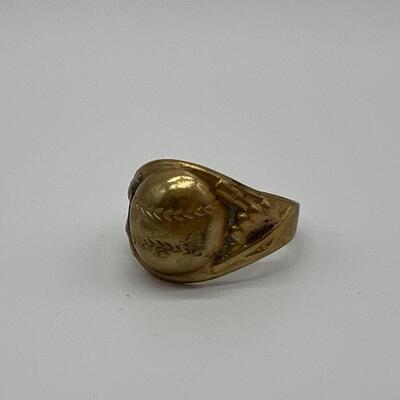 Rare Lot of 3 Antique Babe Ruth Club Ring and 2 Pins