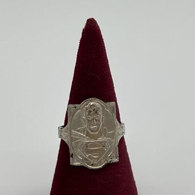Very Rare Vintage Superman Tin Collectible Ring