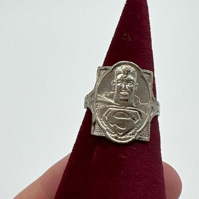 Very Rare Vintage Superman Tin Collectible Ring