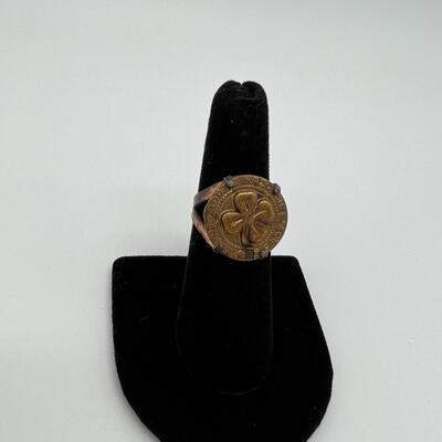 Vintage Rare 1950s Rootie Kazootie Four Leaf Clover Ring
