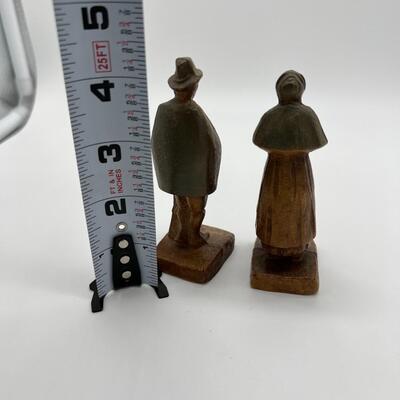 1941 Antique Pair of Great America Figurines of Man and Woman