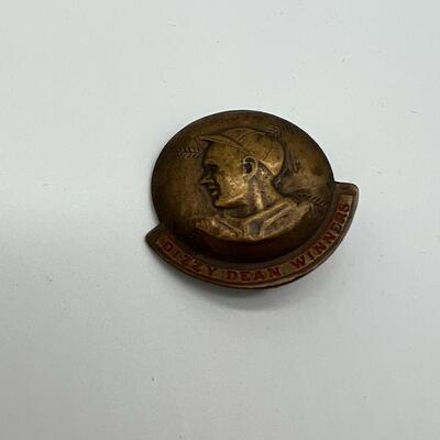 1920s and 1930s Lot of 8 Antique Rings and Pins