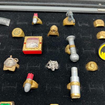 Rare 1940s or 1950s Lot of 35 Vintage Premium Toy Prize Kids Rings