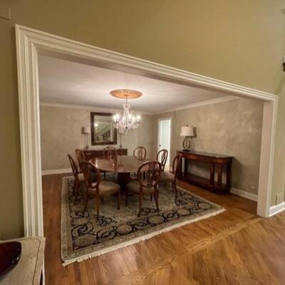 Exquisite Henredon Dining Room furniture set