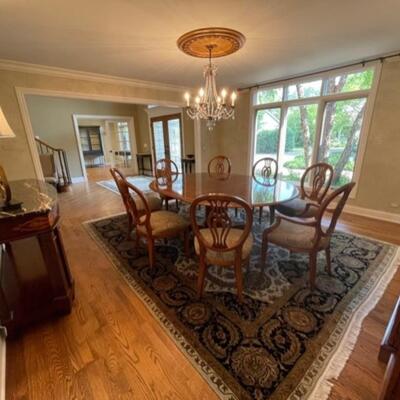 Exquisite Henredon Dining Room furniture set