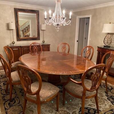 Exquisite Henredon Dining Room furniture set