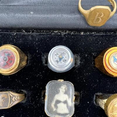 Lot of 13 Vintage Souvenir and Toy Prize Rings