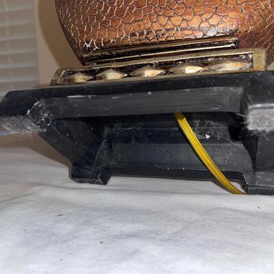 Textured Lamp with Unique Beige Lampshade (LR-SW)