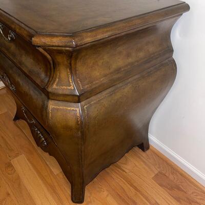 Signatures by Heritage Three Drawer Dresser (H-SW)
