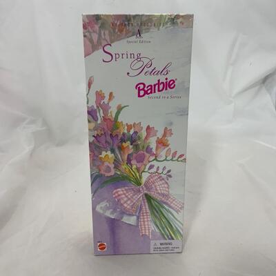 -110- Spring Petals Barbie (1996) | Avon