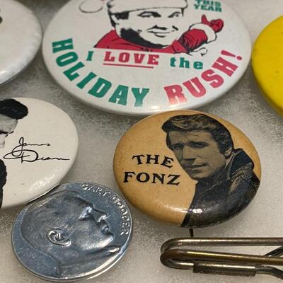 Large Lot of Vintage and Antique Buttons Related to Characters Celebrities Personalities and Events