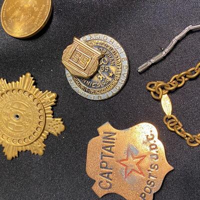 Large Lot of Antique Little Orphan Annie Books Ephemera Collectibles Cups Badges Pins and Collectibles