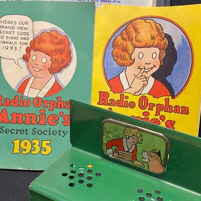 Large Lot of Antique Little Orphan Annie Books Ephemera Collectibles Cups Badges Pins and Collectibles