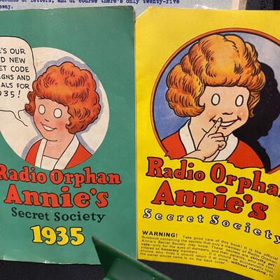 Large Lot of Antique Little Orphan Annie Books Ephemera Collectibles Cups Badges Pins and Collectibles