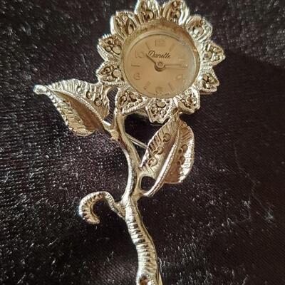 Danette Swiss Made Vintage Brooch Watch