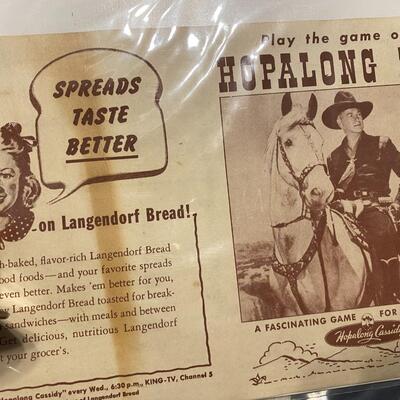 Large Lot of Vintage Hopalong Cassidy Books Toys Gun Clock Collectibles and Ephemera