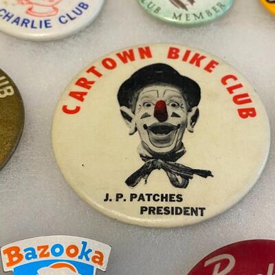 Large Lot of Antique 1900s Buttons Pins Badges and Ribbons of Television Cartoons Characters