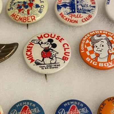 Large Lot of Antique 1900s Buttons Pins Badges and Ribbons of Television Cartoons Characters