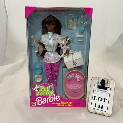 -141- Pet Doctor Barbie (1996)