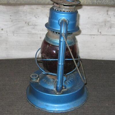 MS Vintage Dietz Blue Kerosene Lantern Lamp Red Glass Globe