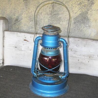 MS Vintage Dietz Blue Kerosene Lantern Lamp Red Glass Globe